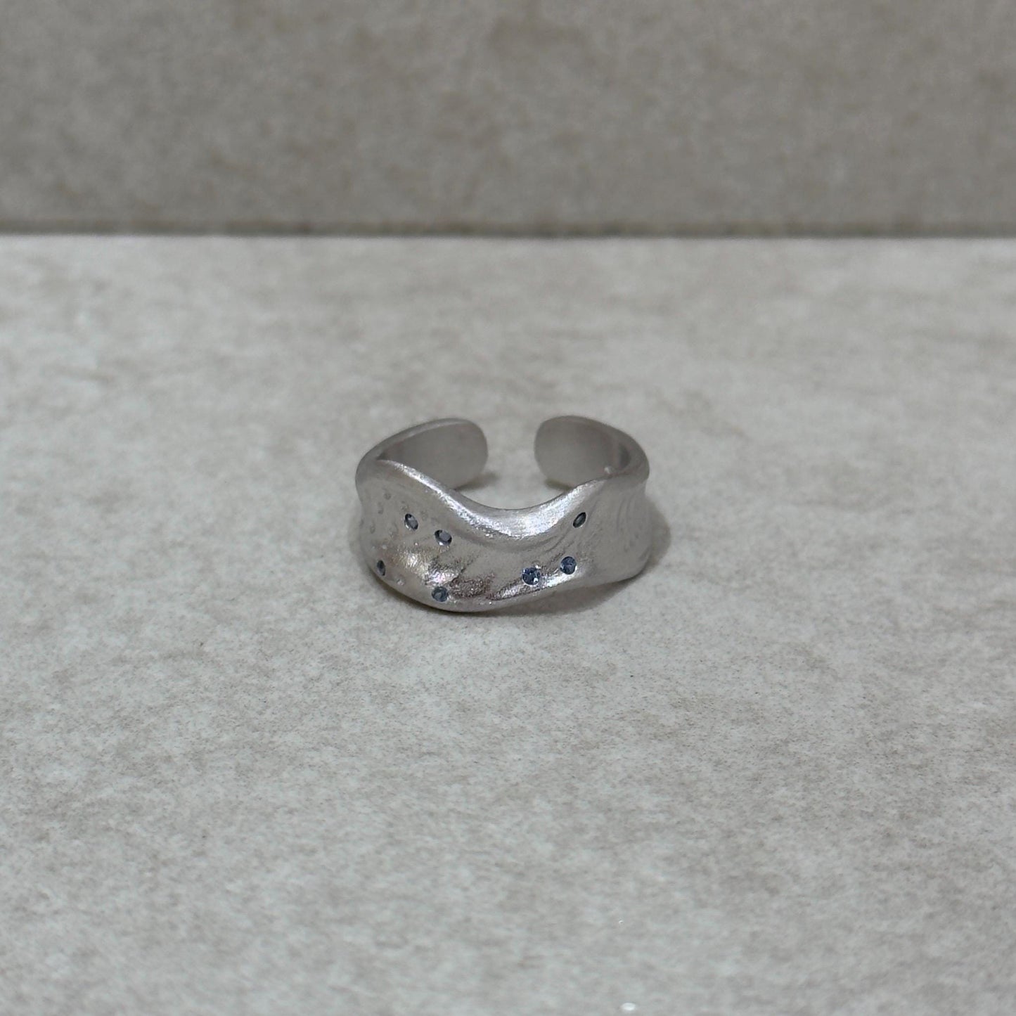 925 Sterling Silver Ring Brutalist Ring Blue Ring Gem Zircon Ring Handmade Ring Hammered Ring Adjustable Ring Textured Ring Statement Ring