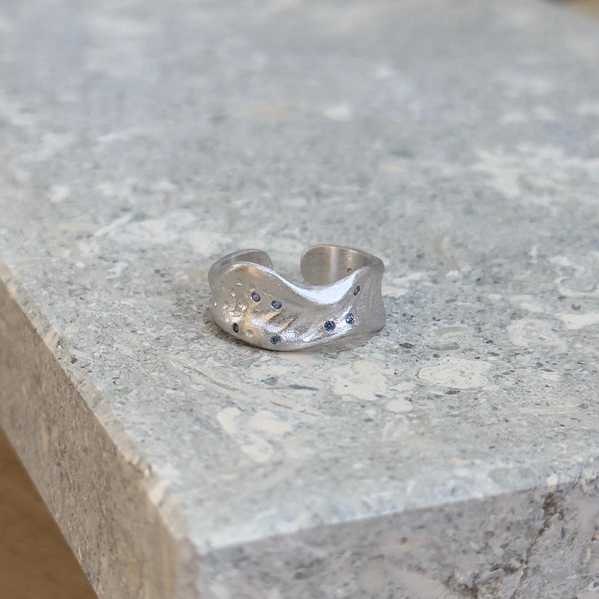 925 Sterling Silver Ring Brutalist Ring Blue Ring Gem Zircon Ring Handmade Ring Hammered Ring Adjustable Ring Textured Ring Statement Ring